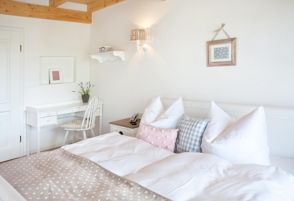 Belle Maison - Das Kleine Hotel Werbach Pokój zdjęcie